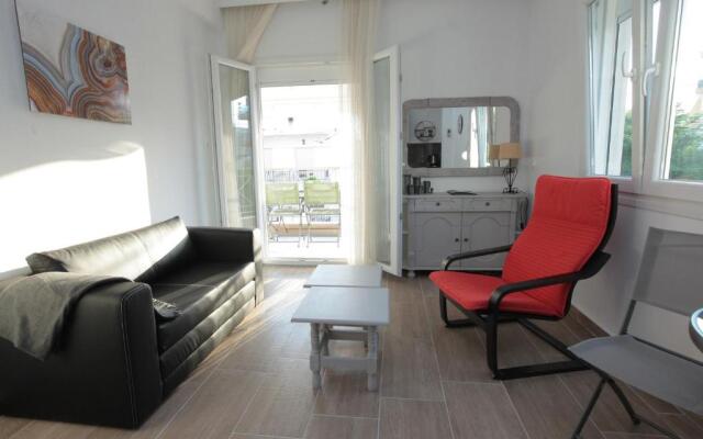 Family Apartment Chrisandro