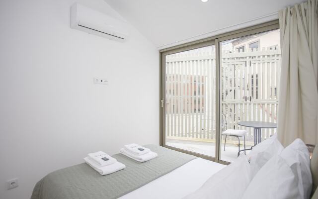 NAX Apartment G by Liiiving