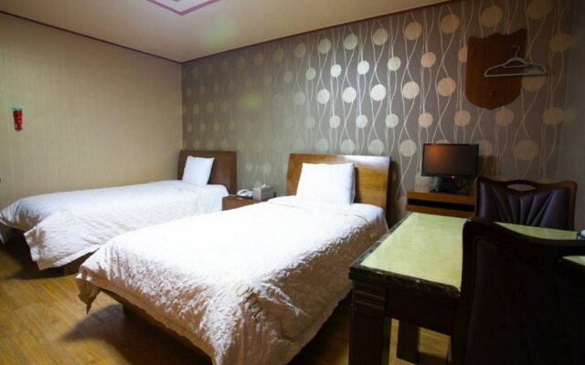 Hue Hotel