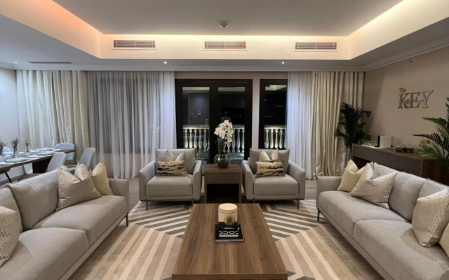 The Key - Luxury Apartment