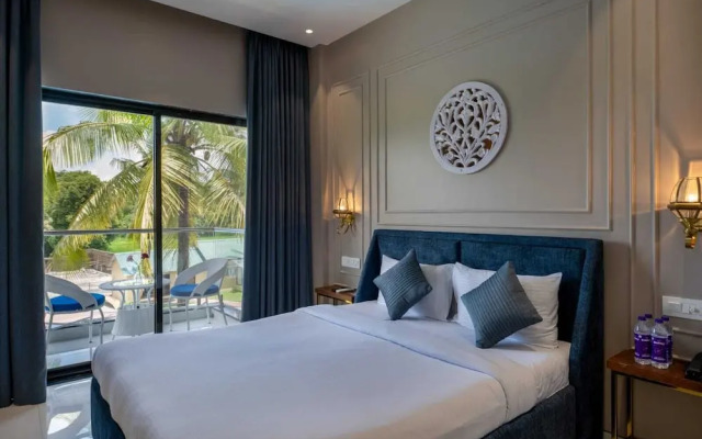 Paramount Riverfront Resort & Spa