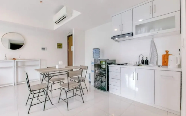 Staycation Jakarta Kensington Royal