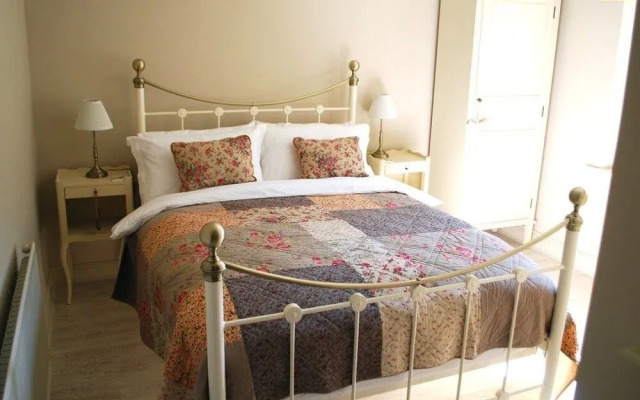Warren House B&B