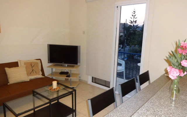 Themis Apartments