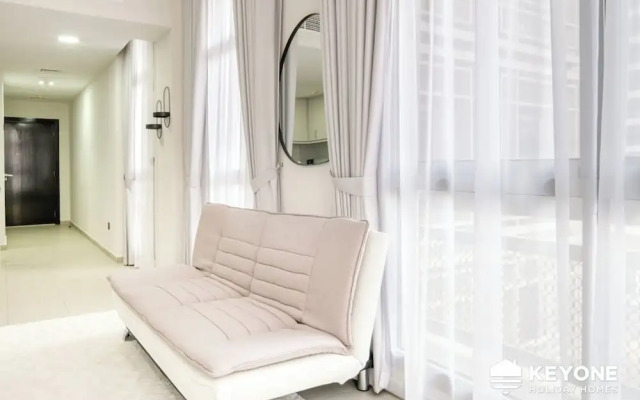 Kohh - Bright Studio Oasis Residence