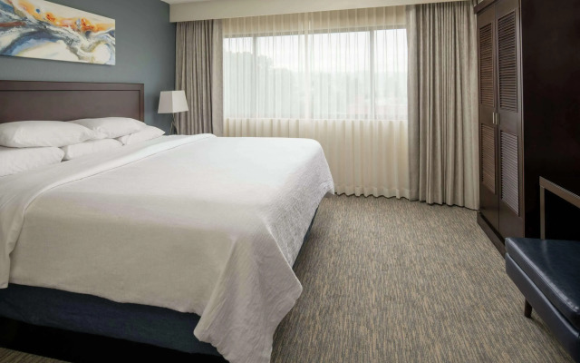 Embassy Suites by Hilton Seattle Tacoma International Airport