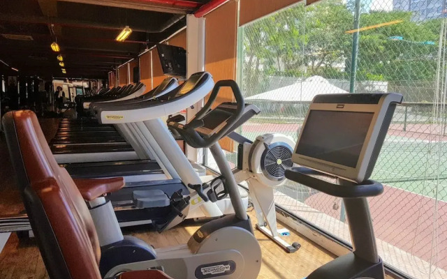 The Triplex Sky Penthouse Hotel