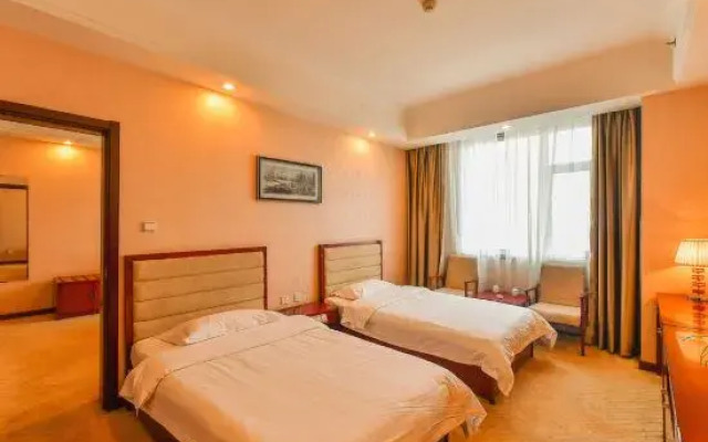 Linhai Business Hostel