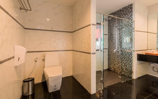 The Rich Hotel Ubonrachatani