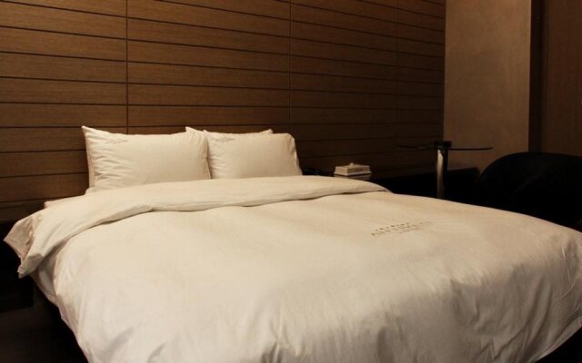 Antives Hotel