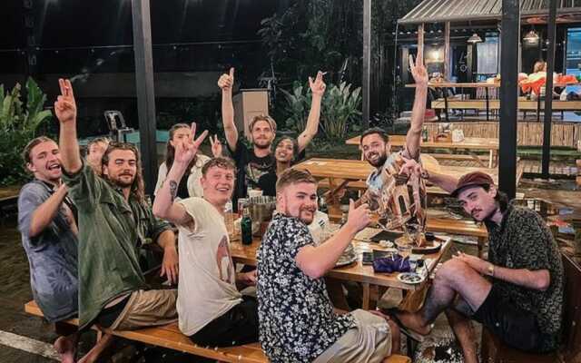 Revolution Pai - Hostel