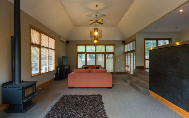 Lakeview 984 Frankton Road