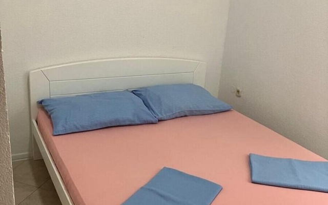 Studio Apartment Vir 4