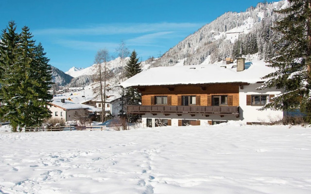 Schuler St Anton am Arlberg