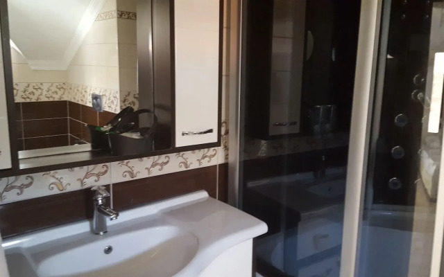 Yagmur Hotel