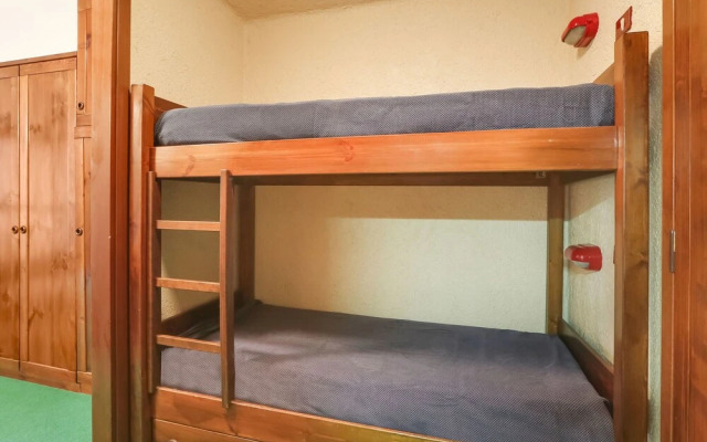 Pleasant Holiday Home in Artogne near Skiing