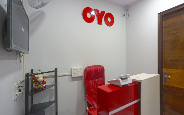 OYO 41215 Three Kings