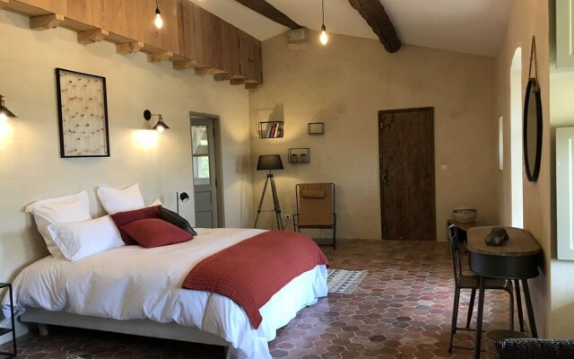 Mas de varangle Chambres d'hôtes et Gîte
