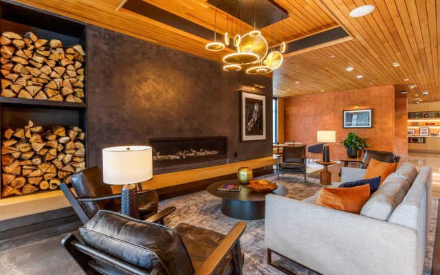 Cambria Hotel Austin Airport