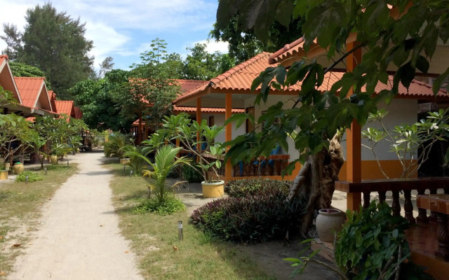 Coco Beach Bungalows
