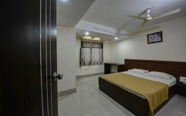 SPOT ON 37153 Karavali Paradise