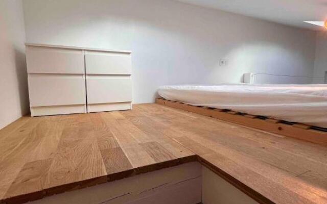 Charmant Studio Place Commerce - Studio Commerce