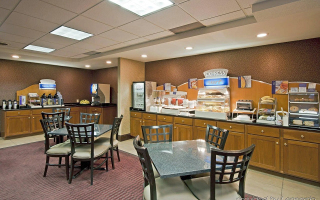 Holiday Inn Express New Haven by IHG