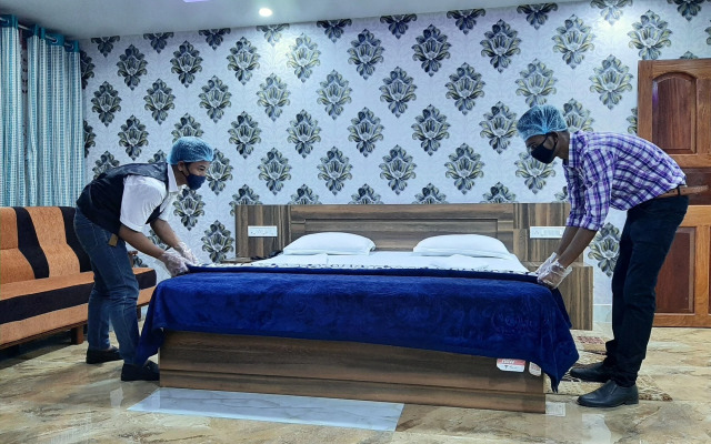 GKM Grand Hotel