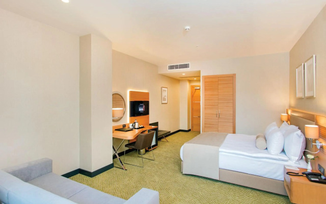 Mia City Hotel