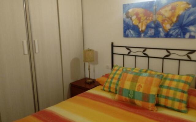 Casa individual barrio las escuelas