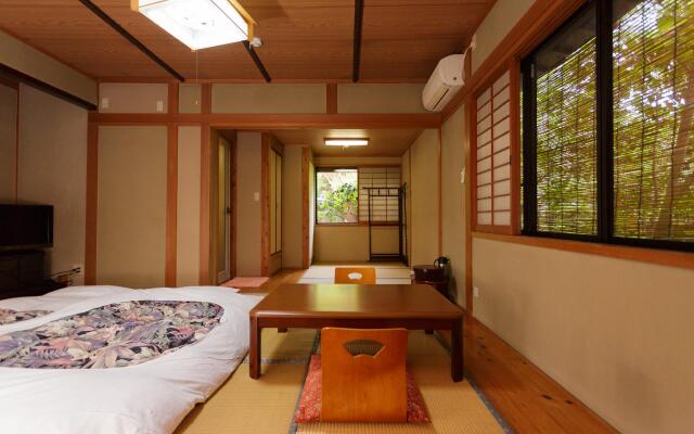 Yufuin Ryokan Nogiku