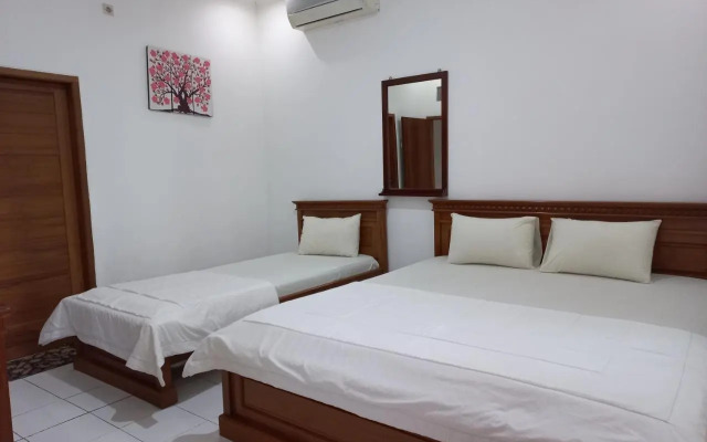 Nusawiru Guest House