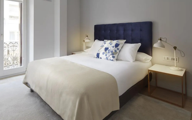Easo Suite 7 Apartment by Feelfree Rentals