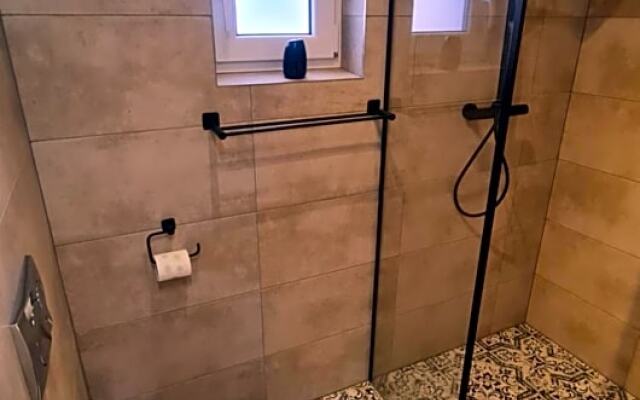 Załakowo, Na Gwizdówce 11