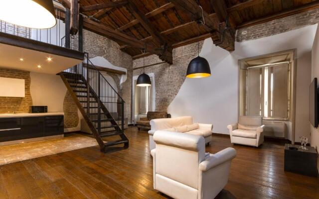 Suite 96 - Smart Holiday