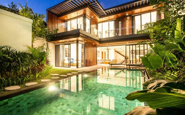 New 5BR Villa Canggu 200m to Beach