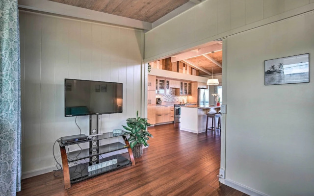 Oceanfront Kona Home w/ Beach Access & Views!