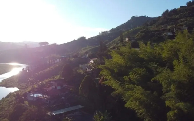 Hotel y Termales Castillo del Lago
