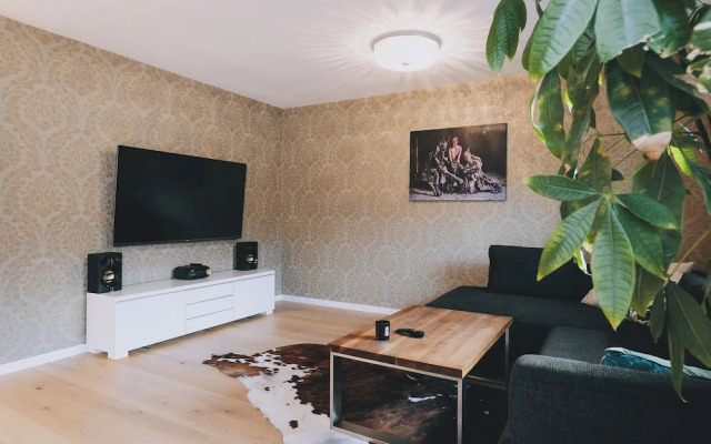 Kohlis Alpine Home by we rent