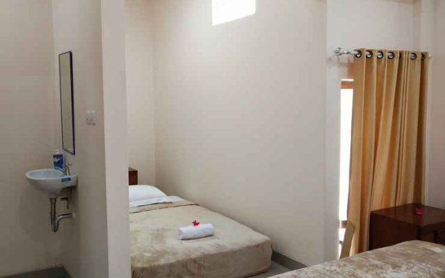 Lidah Lokal Guesthouse Singaraja