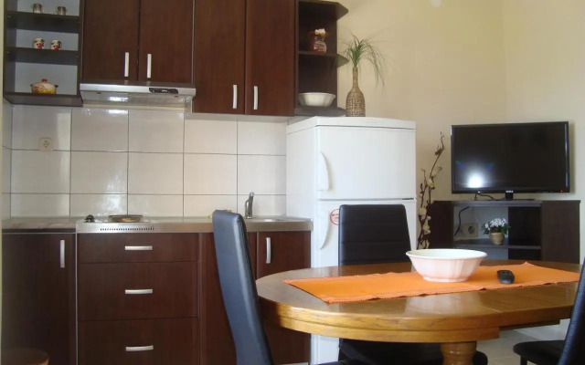 Apartments Roncevic