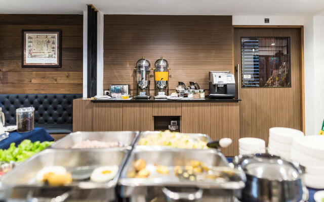 The Wing Lanna Hotel