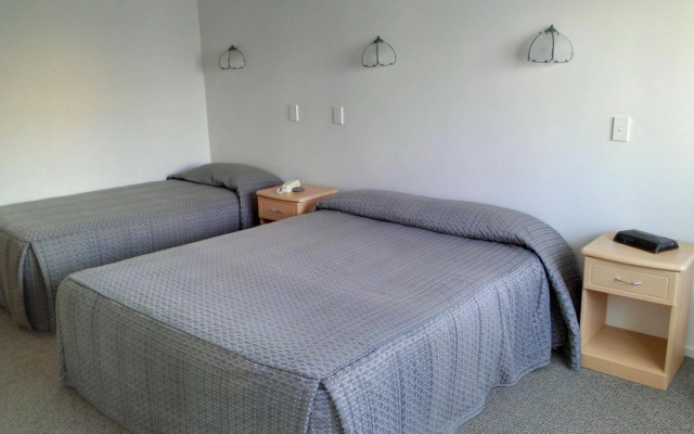 Riverview Motel – Guest Rooms – Wanganui