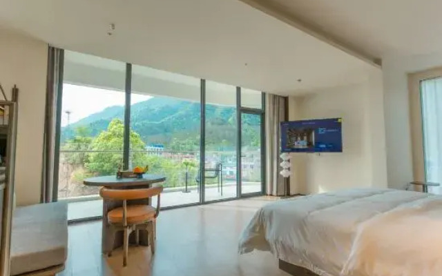 Xiandao Lake International Hot Spring Resort