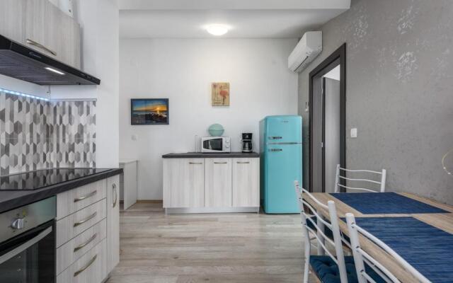 PHAROS house with apartment