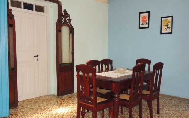 Tin and Friends Rooms