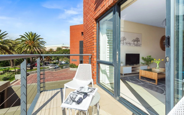 Manhattan Wharfside 301