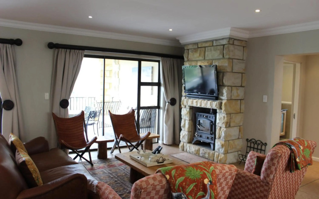 Sunbird Haven Self-Catering Sleeps 8