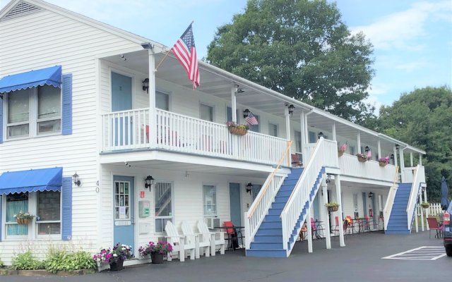 Seacoast Motel
