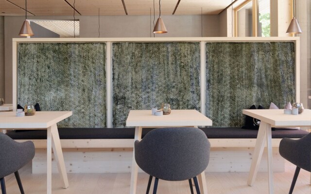Amrai Suites